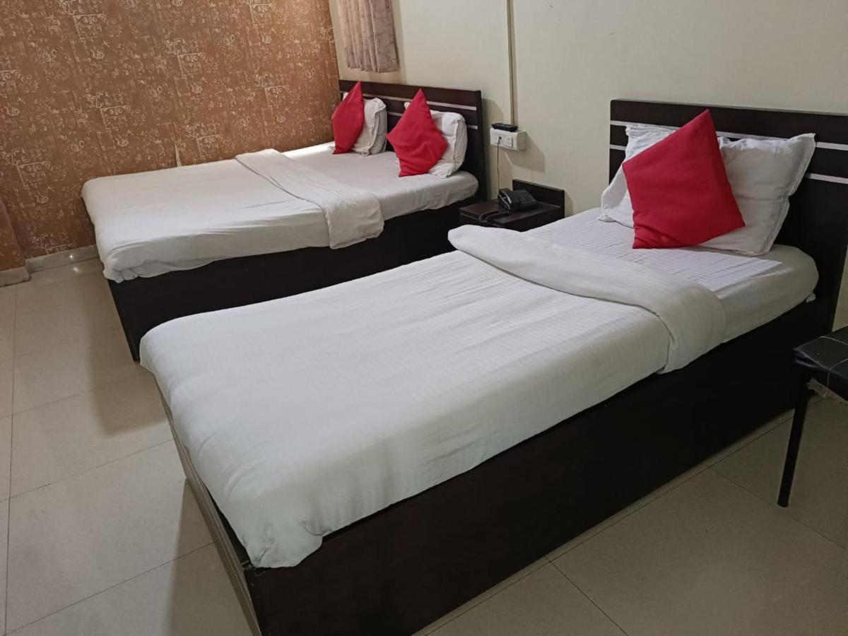 Hotel Mahati Indore Exterior foto